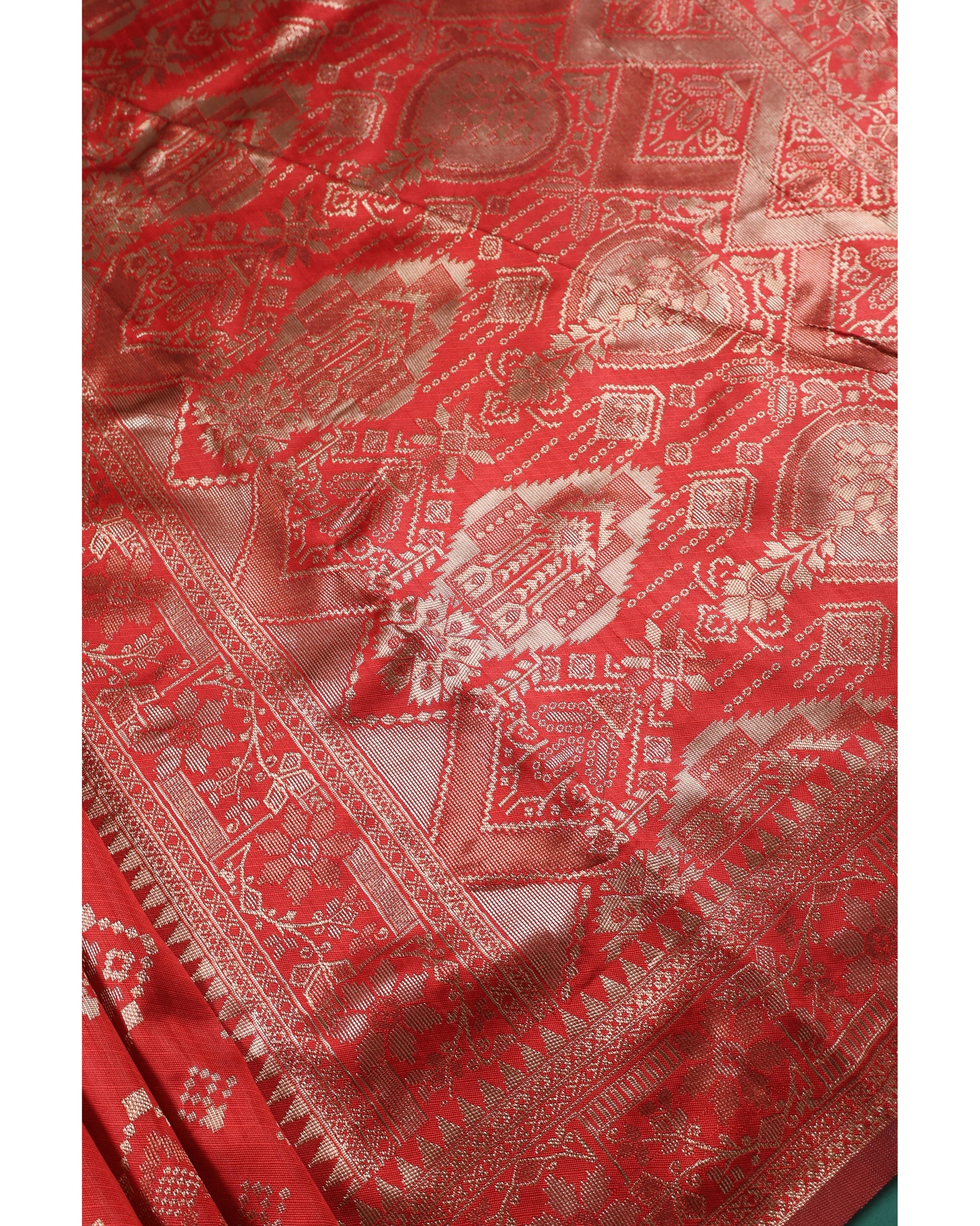 AMOLIKA Women's Banarasi Red Silk Saree With Unstitched Blouse Piece AM-1313