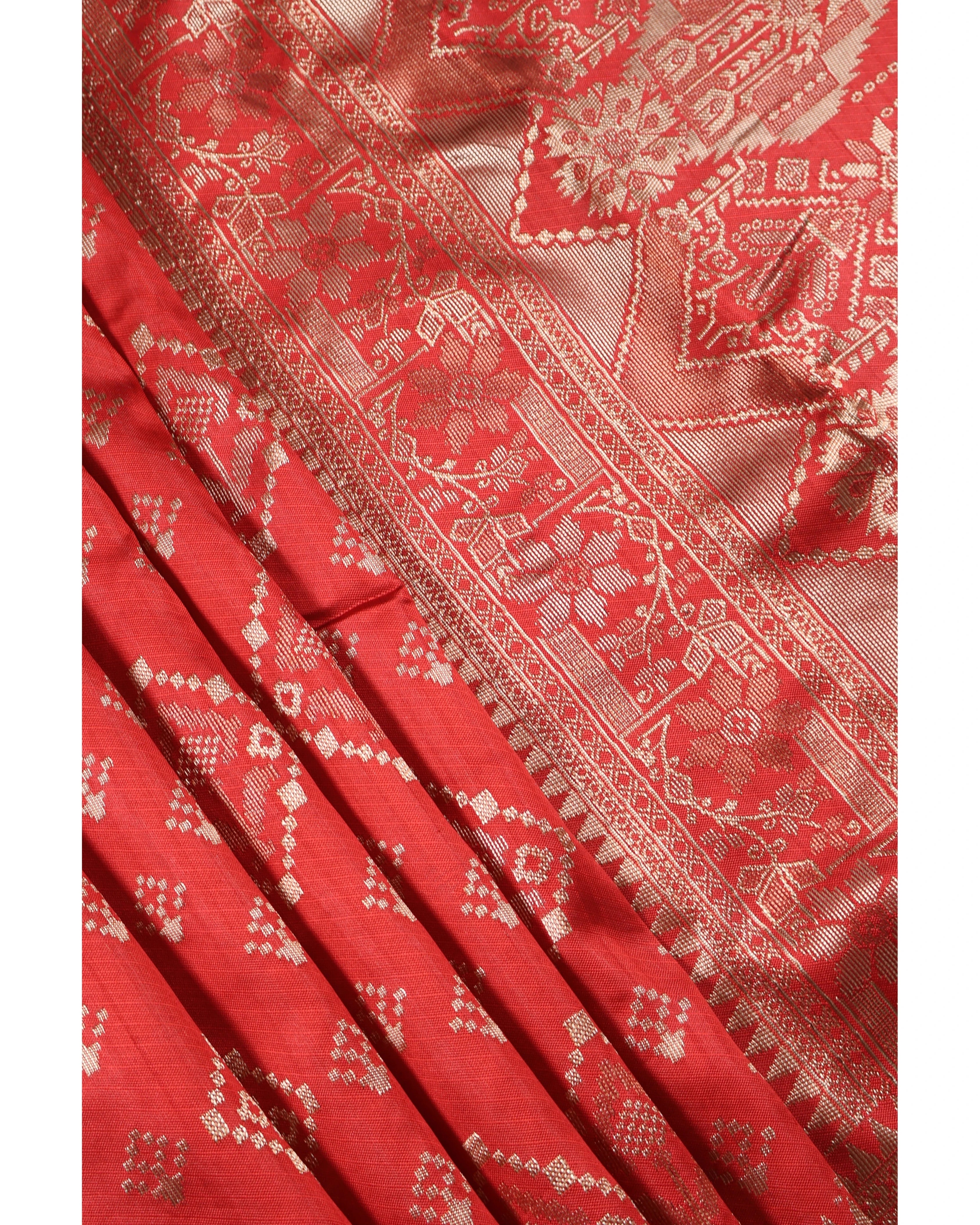 AMOLIKA Women's Banarasi Red Silk Saree With Unstitched Blouse Piece AM-1313