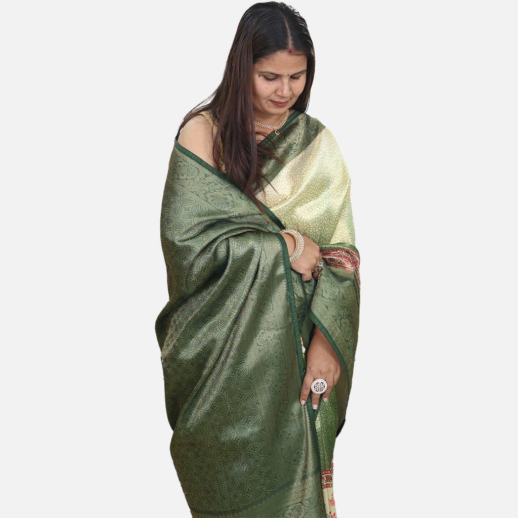 Amolika Sarees Graceful Green Soft Silk Saree With Elegant Digital Prints & Unstitched Blouse Piece