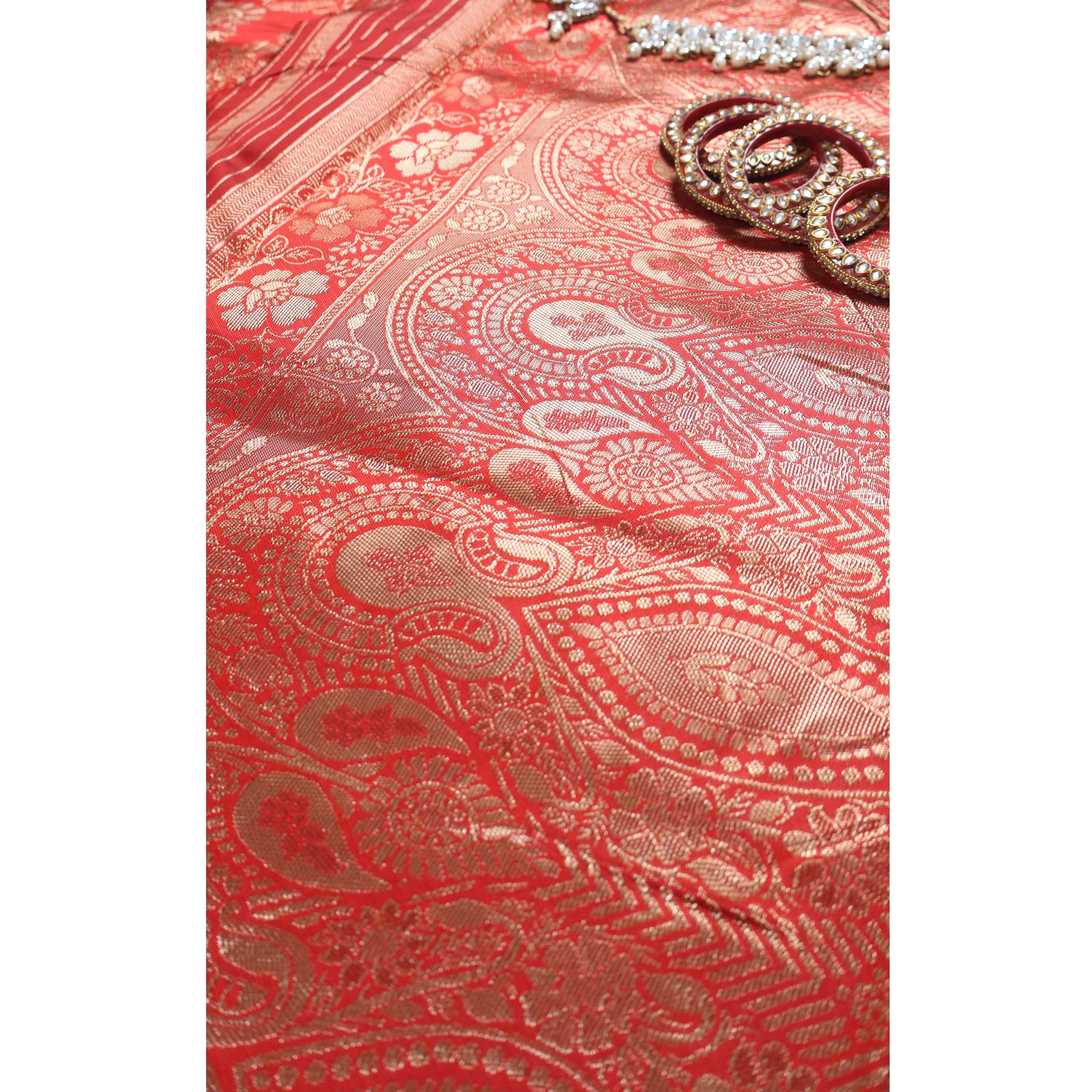 AMOLIKA Women's Banarasi Orange Silk Saree With Unstitched Blouse Piece AM-1287