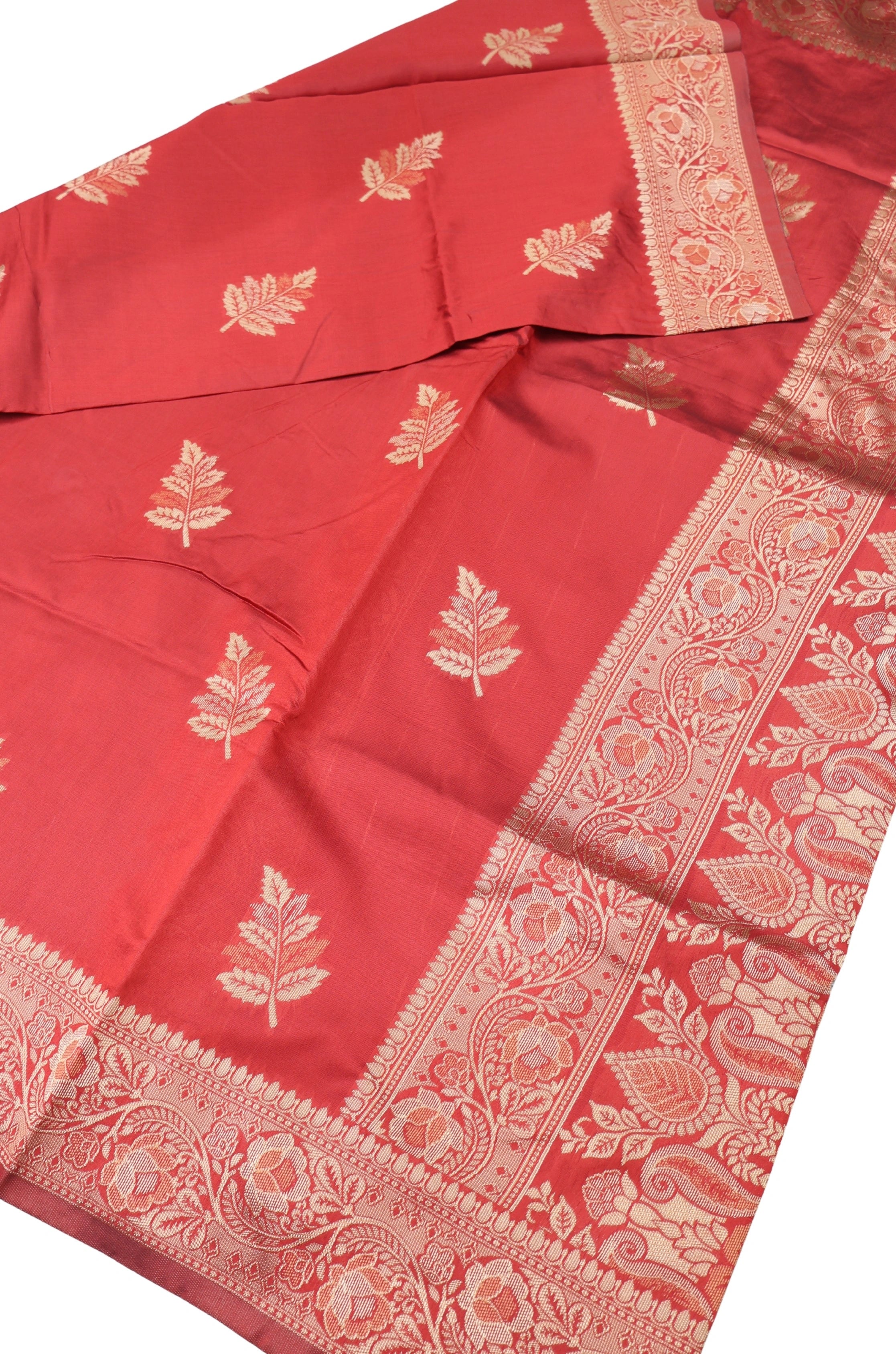 AMOLIKA Women's Banarasi Red Silk Saree With Unstitched Blouse Piece AM-1314