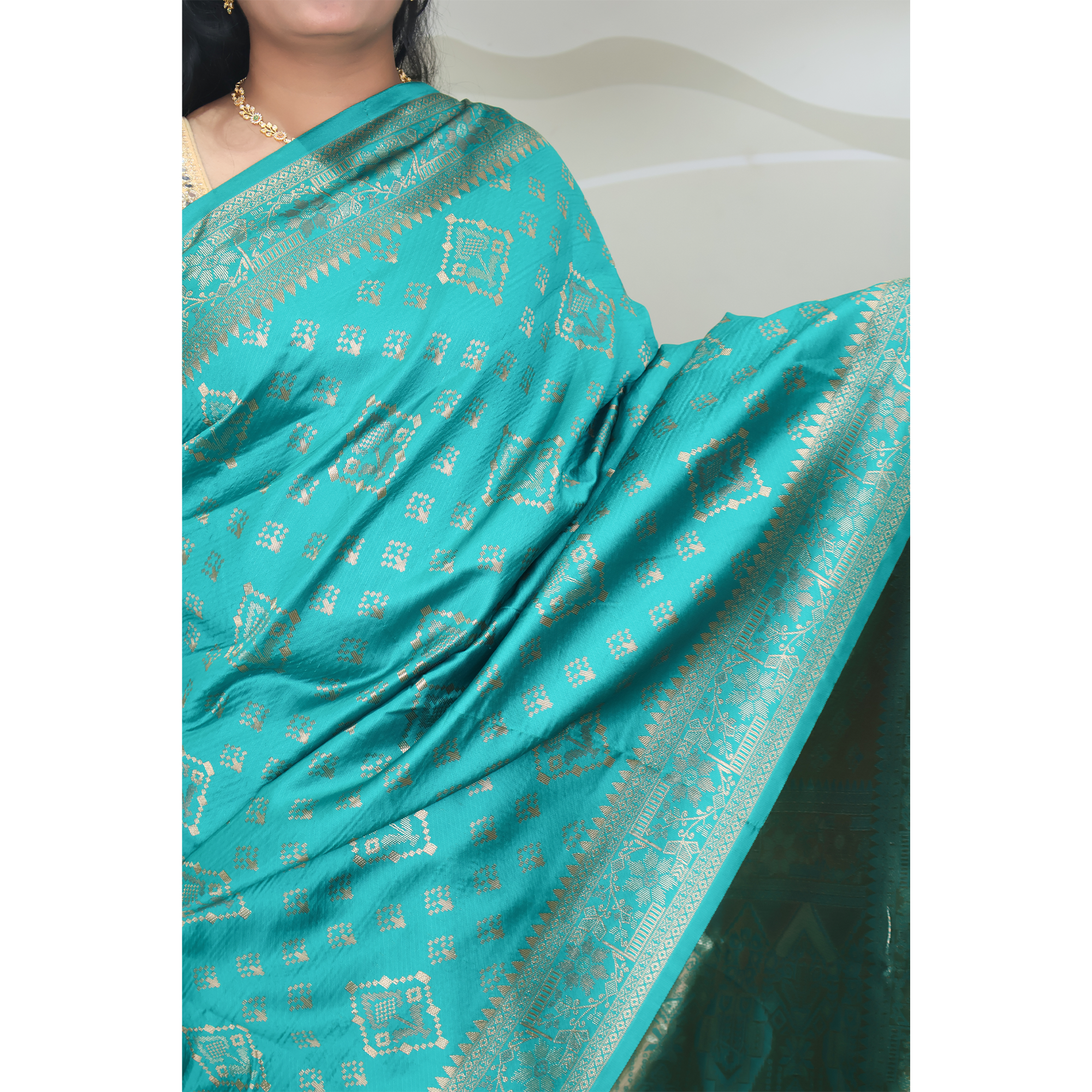 Amolika Sarees Premium Sky Blue Banarasi Silk Saree With Heritage Butta & Unstitched Blouse