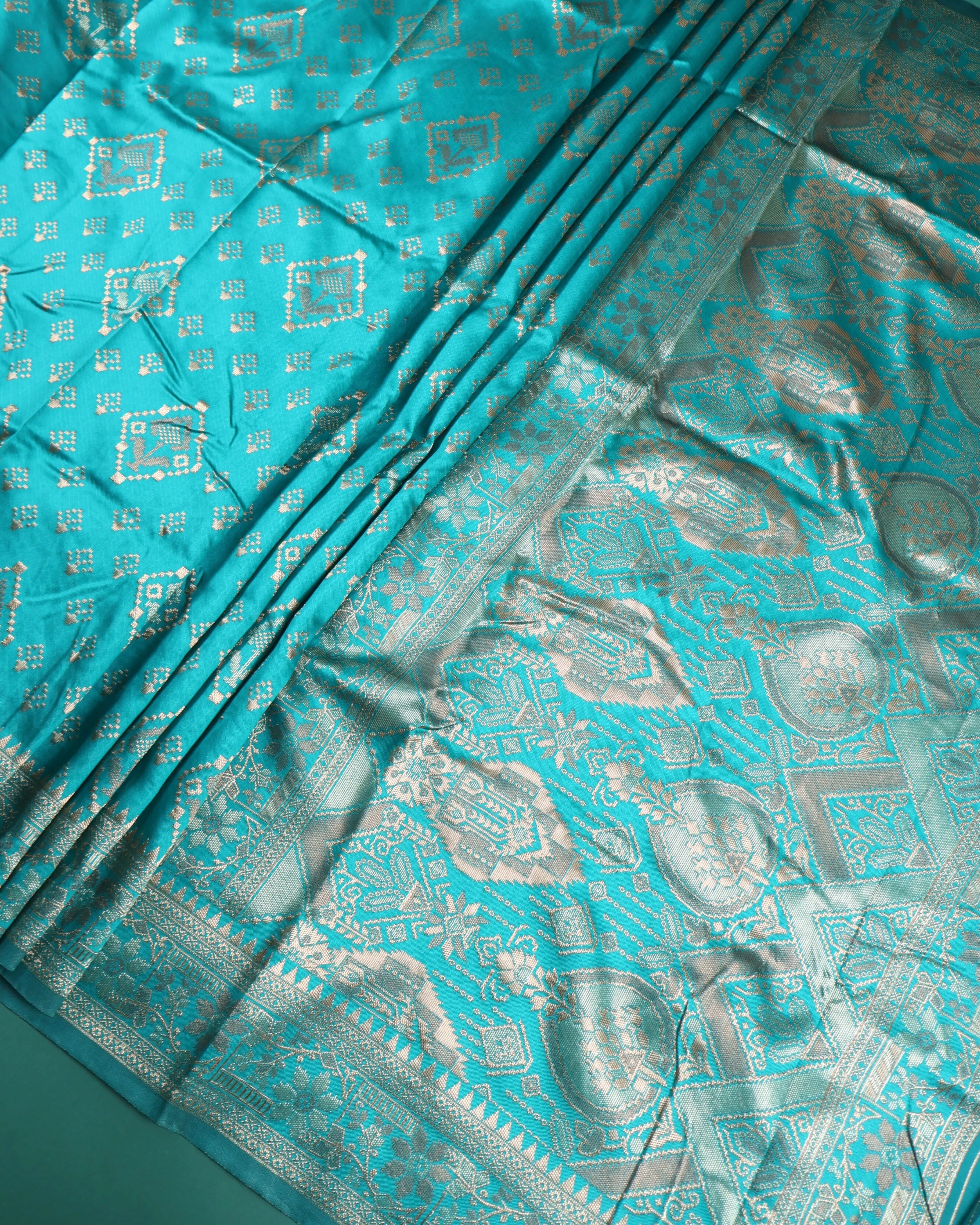 AMOLIKA Women's Banarasi Sky Blue Silk Saree With Unstitched Blouse Piece AM-1313