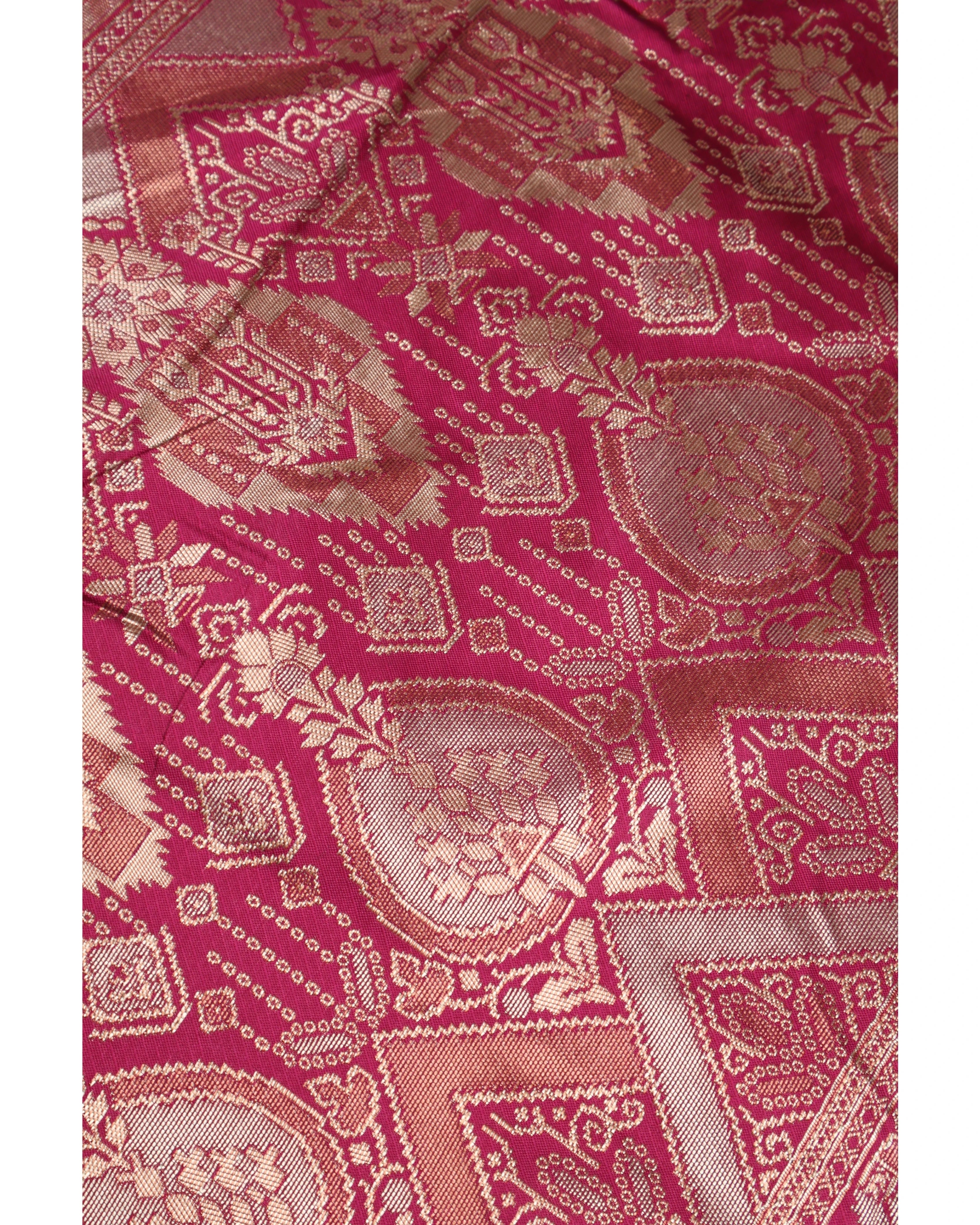AMOLIKA Women's Banarasi Wine Silk Saree With Unstitched Blouse Piece AM-1313