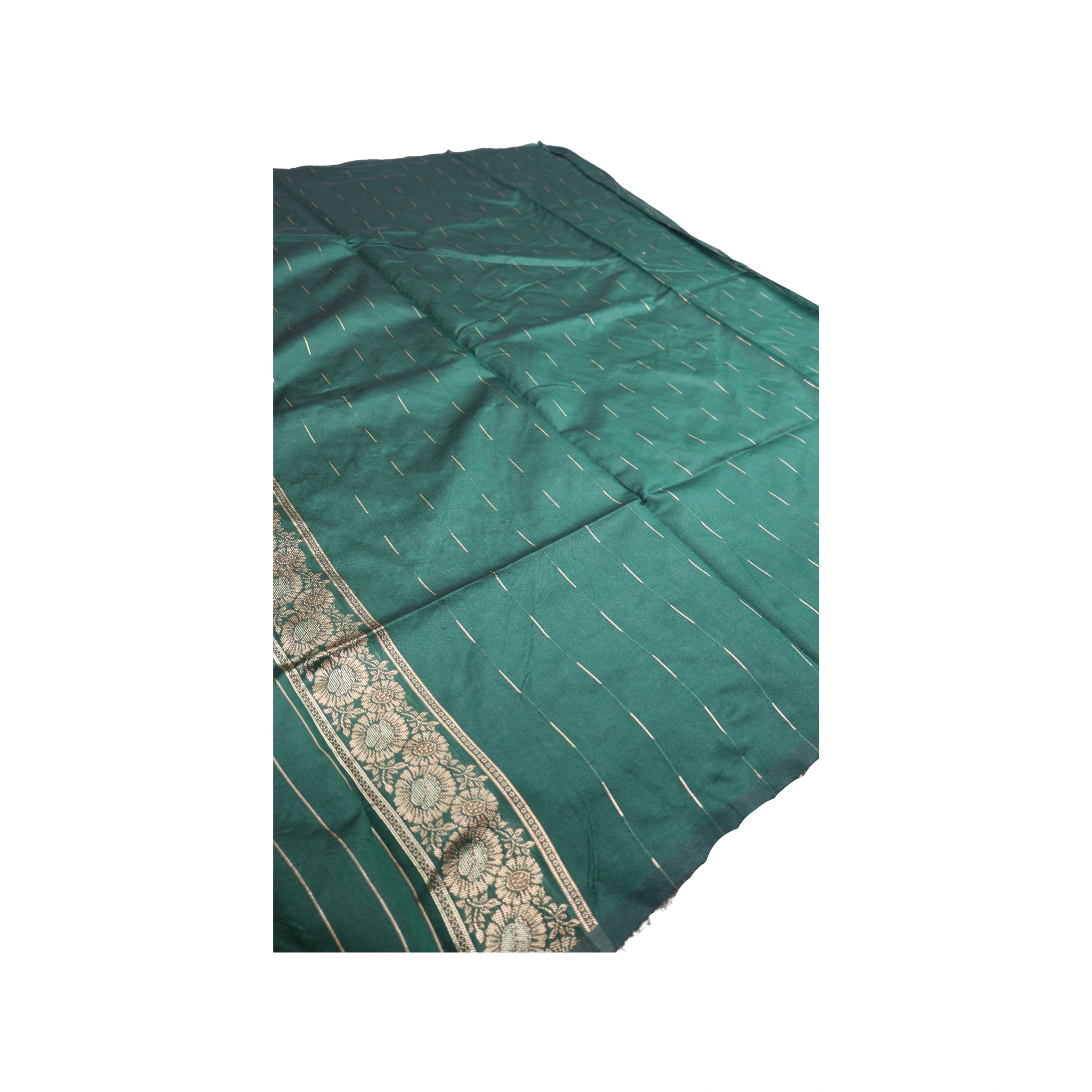 AMOLIKA Women's Banarasi Bottle Green Silk Saree With Unstitched Blouse Piece AM-1419
