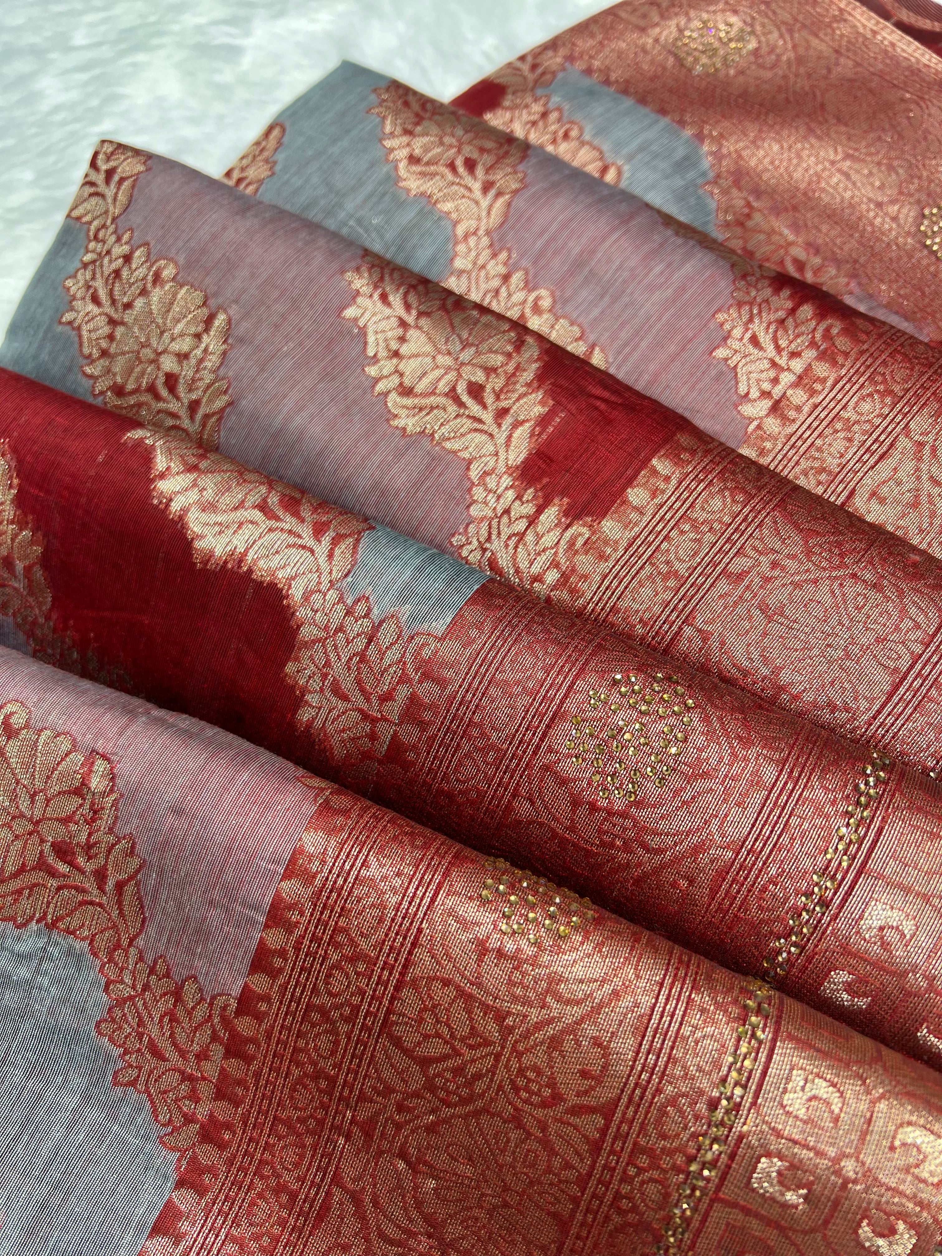 Amolika Sarees Festive Wear Banarasi RO Silk Saree With Floral Zari Motifs – Maroon & Grey With Unstitched Blouse