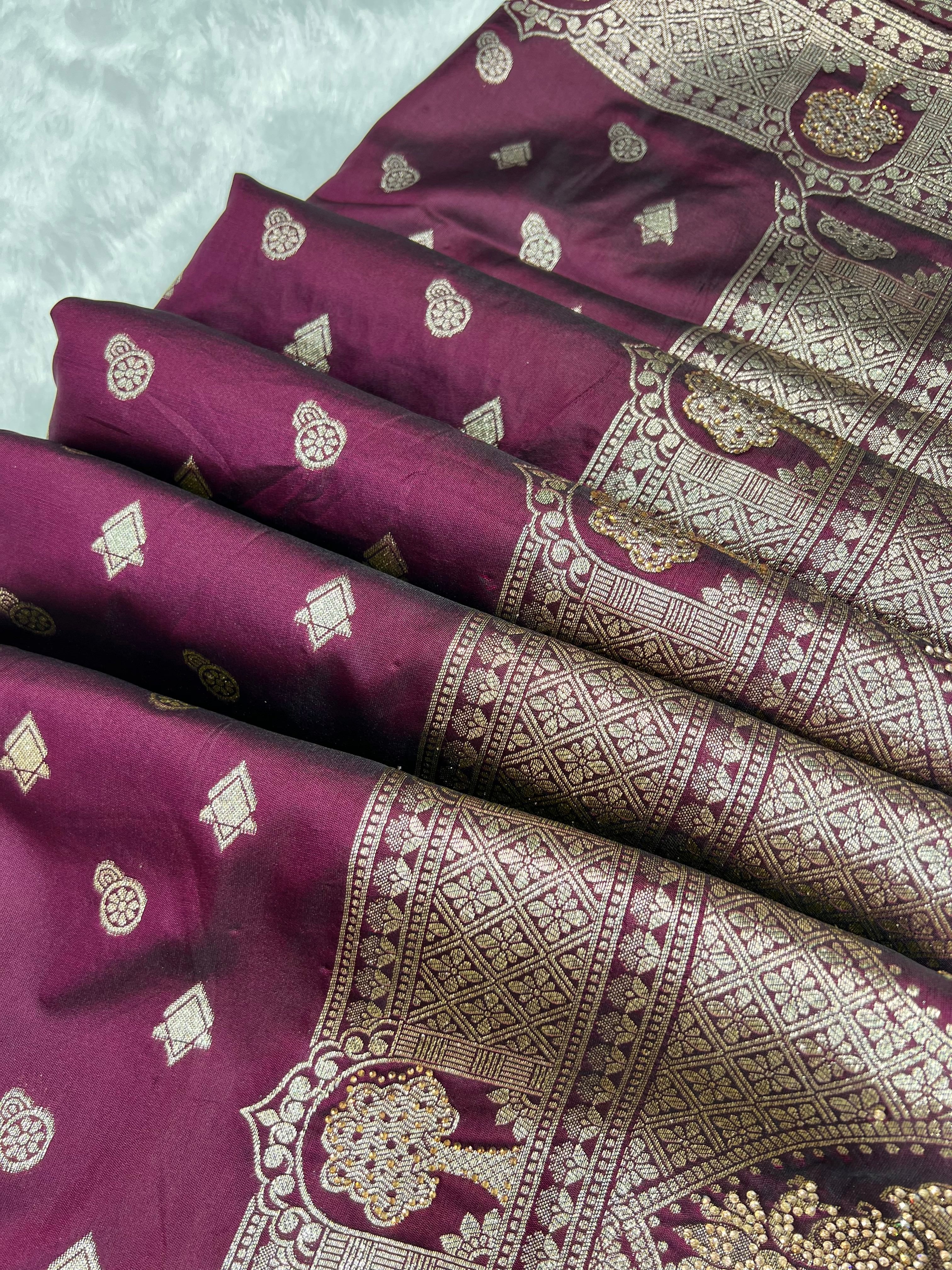Amolika Wine Satin Zarkhan Saree With Swarovski Work & Rich Zari Border With Unstitched Blouse Piece – Wedding Wear