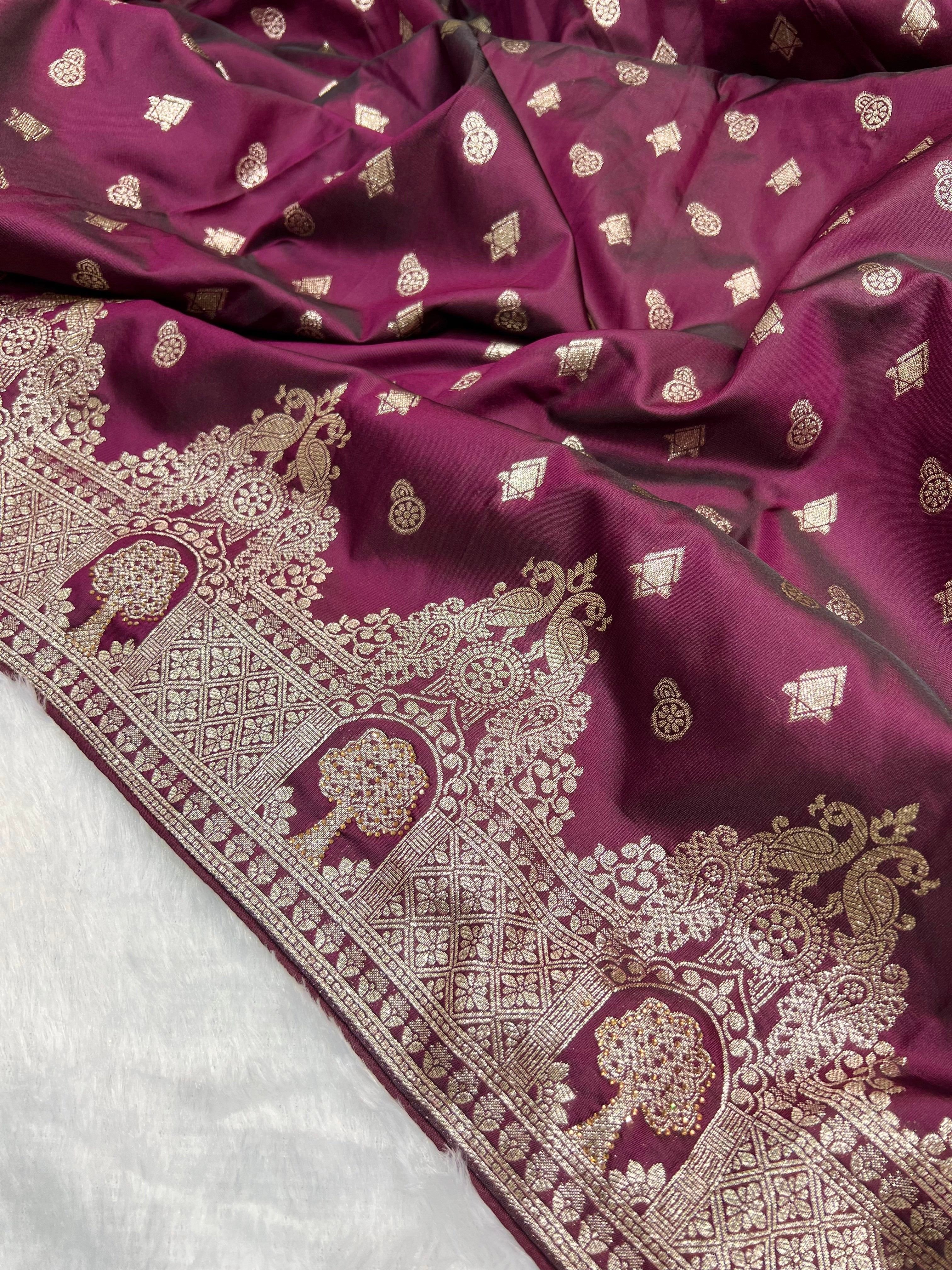 Amolika Wine Satin Zarkhan Saree With Swarovski Work & Rich Zari Border With Unstitched Blouse Piece – Wedding Wear
