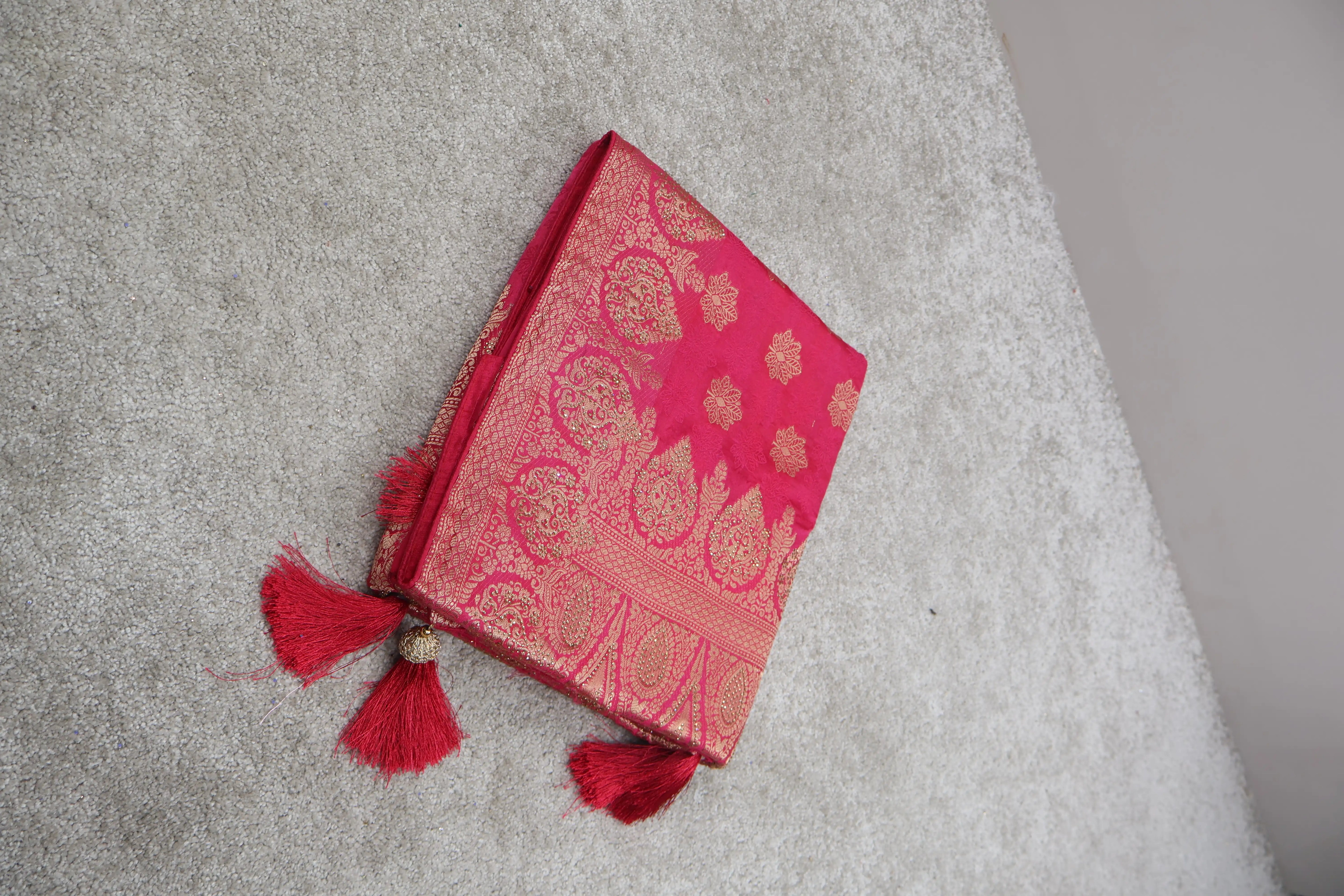 Rani Satin Silk Saree With Unstitched Blouse Piece DA-3015