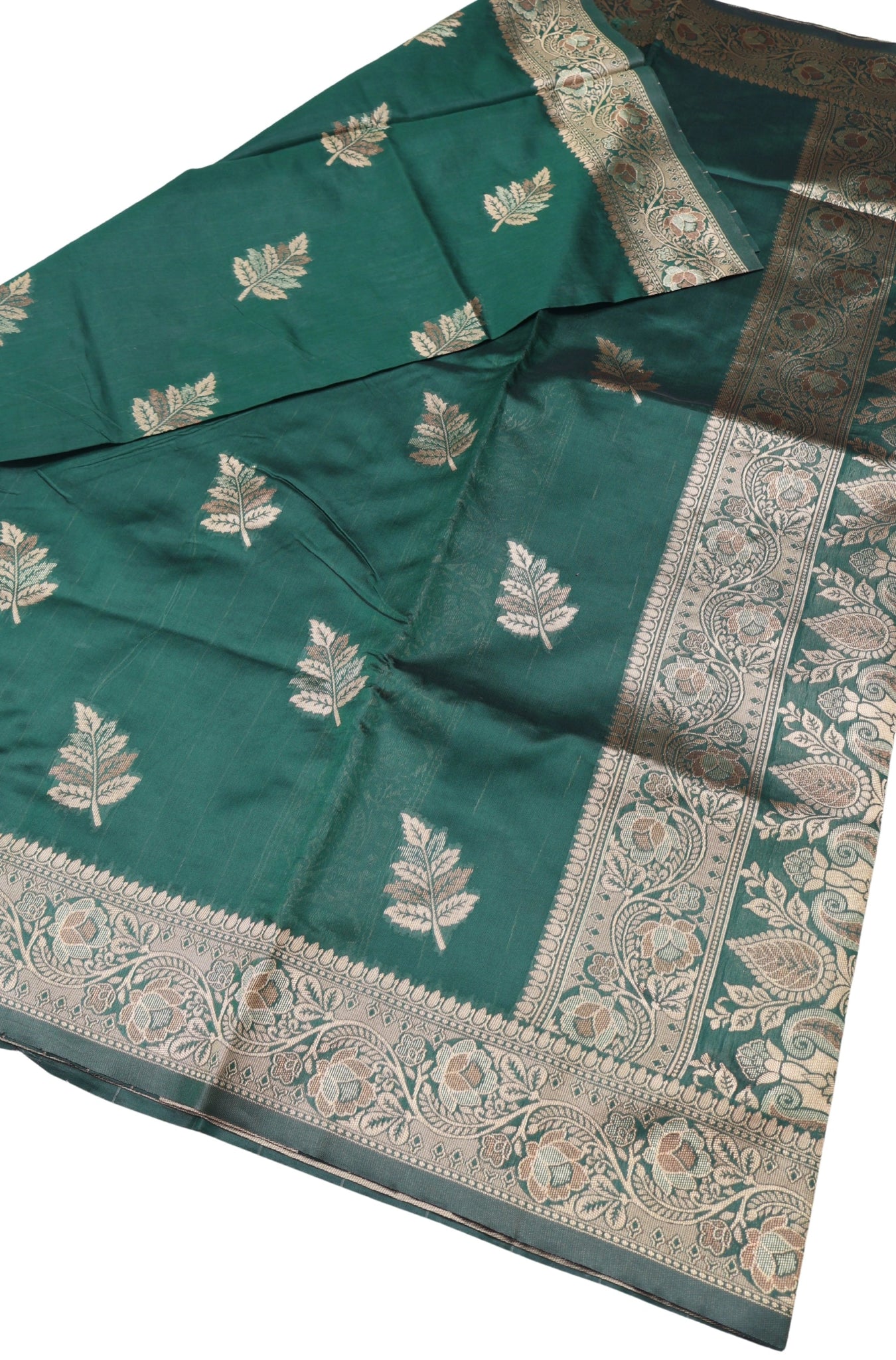 Banarasi Bottle Green Silk Saree With Unstitched Blouse Piece AM - 1314 - Amolika Sarees