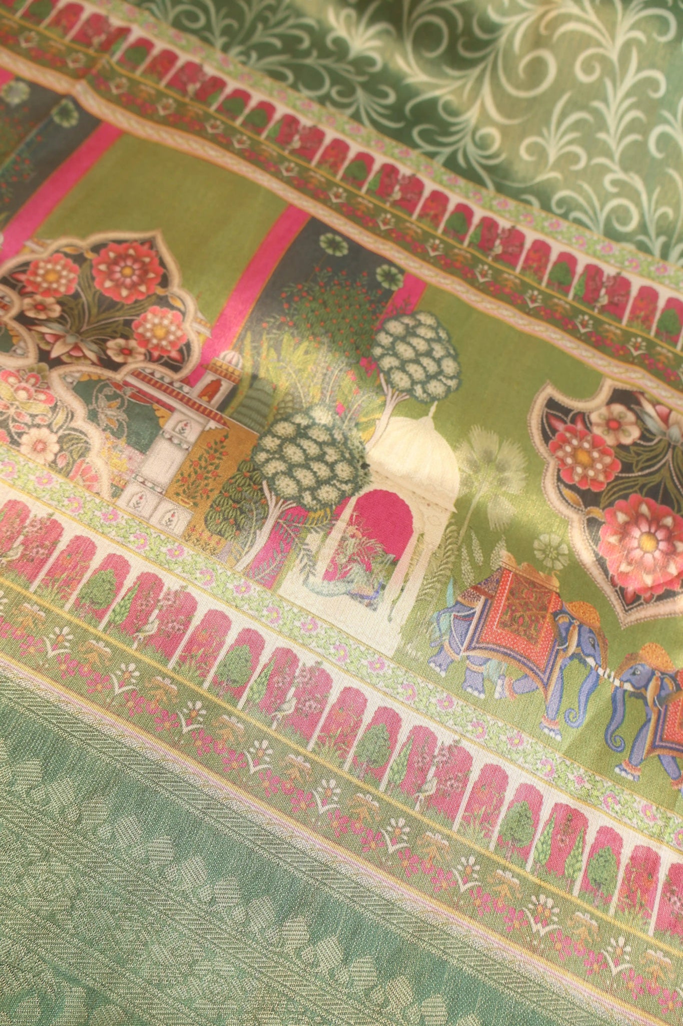 Softy Silk Saree With Unstitched Blouse Piece AM - 1497 - Amolika Sarees